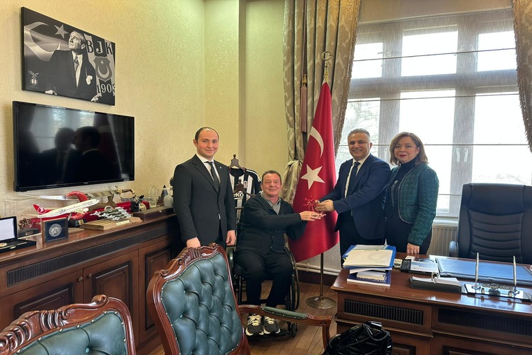 Ankara Vali Yardımcımız Sayın Cihangir Güler’i makamında ziyaret ettik.